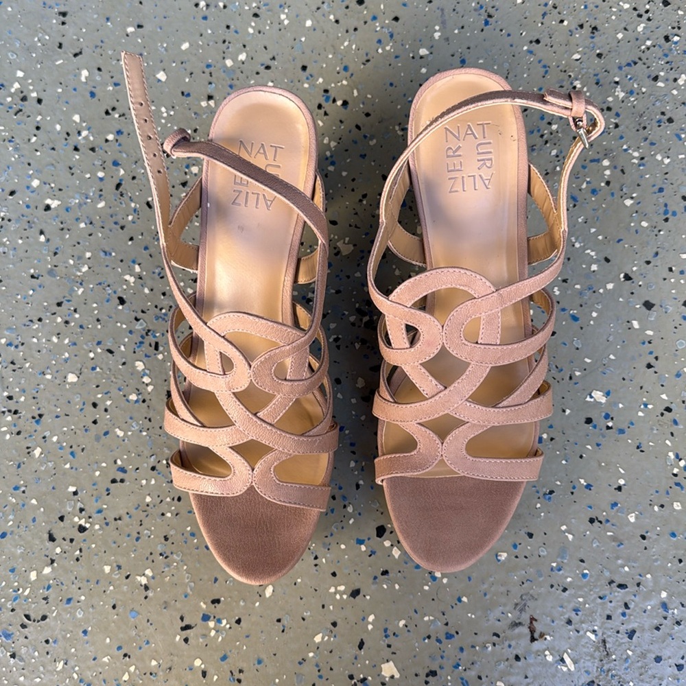 Naturalizer Cameron Sandal brand new